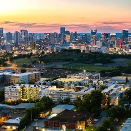 Breathtaking skyline views! Wake up to stunning sunrises and unwind with beautiful sunsets from the comfort of your home. 🏙️🌟 . . . . #SkylineViews #QueensApartments #QueensWedgewoodHouston #LuxuryLifestyle #NashvilleApartments #QueensWeHo Instagram post from @queensweho on August 21, 2024 00:00:00am